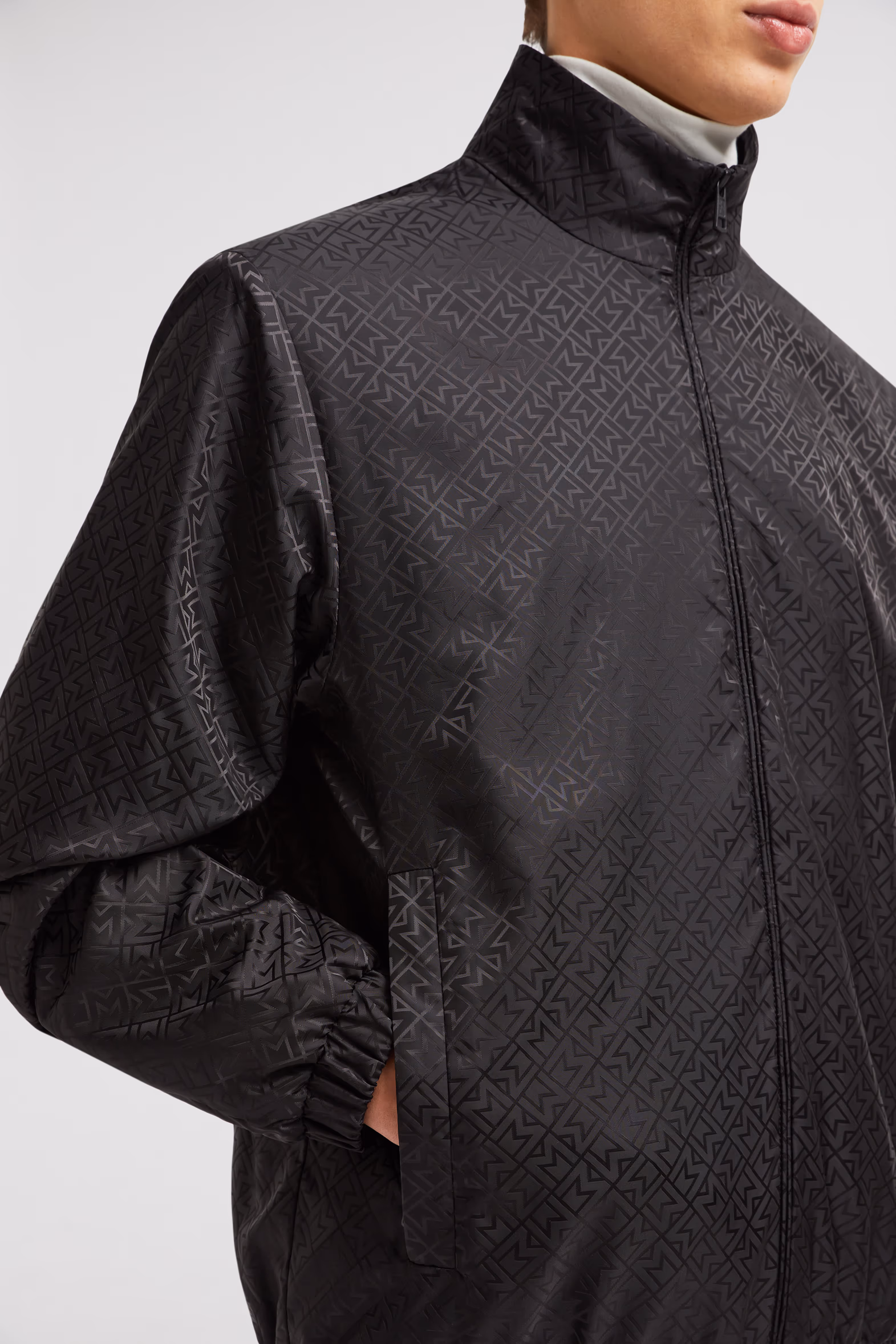 Vanoise Monogram Jacquard Windbreaker Men Black Moncler 6
